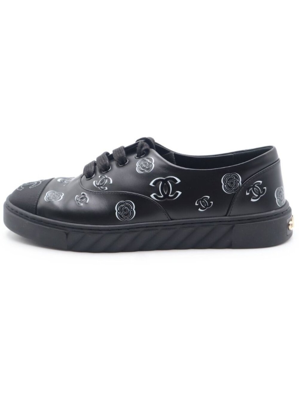 Chanel CC Logo Camellia Sneakers Black Fabric Leather - Picture 1 of 6
